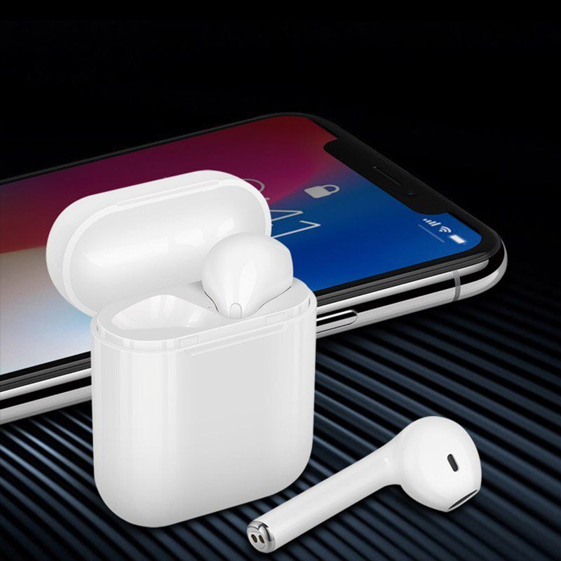 Wireless Earbuds with iPhone